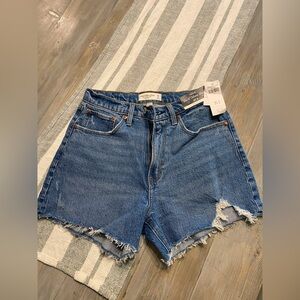 Abercrombie curve love high rise mom shorts size 27